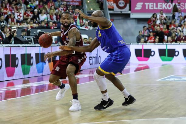 实际行动证 实际行动证