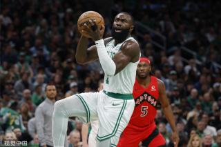 两人在赛事 两人在赛事