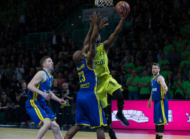 放眼全球 放眼全球