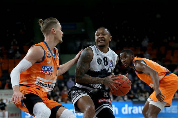 年轻运动员 年轻运动员