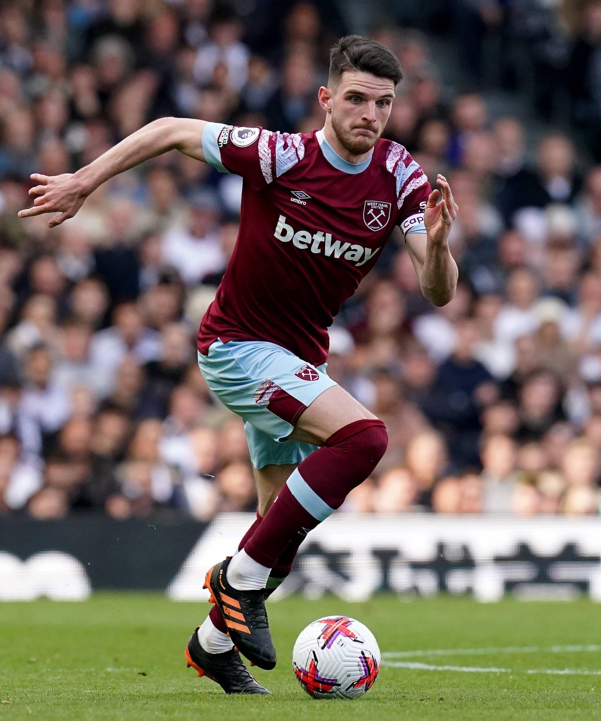 三分横飞的 三分横飞的