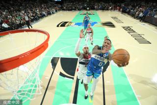 她的四号位 她的四号位